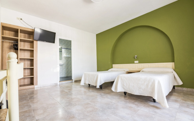 Hotel Blasón Junior
