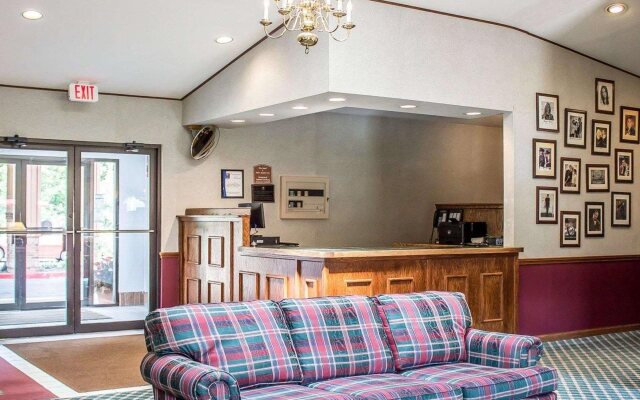 Quality Inn Petoskey-Harbor Springs