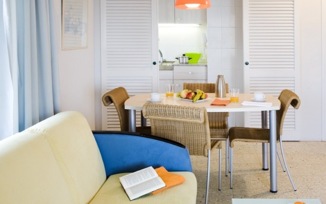 Apartamentos Roybel