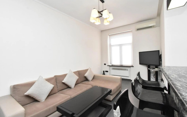 Mashtots street, 2 bedrooms Modern, Euro Renovated apartment MA218