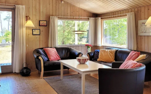 8 Person Holiday Home in Nexo-by Traum