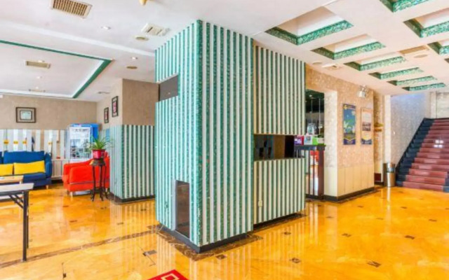 Aiju Hotel (Dashiqiao Railway Station South)