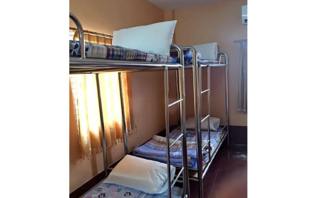 Soutchai Pakse Backpacker Hostel