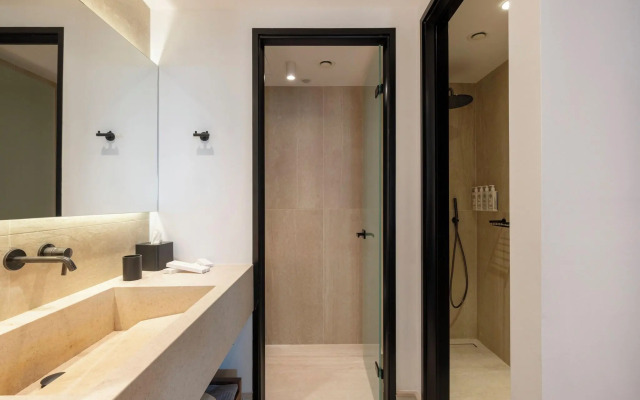 Santo Pure Oia Suites and Villas