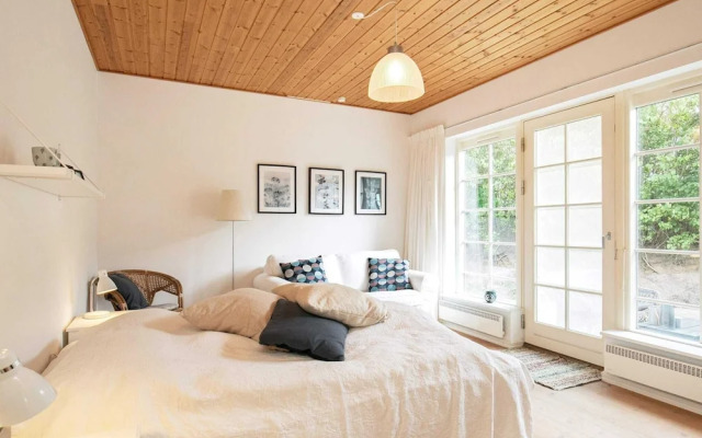 6 Person Holiday Home in Millinge