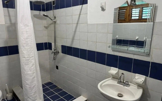 Cozy Apartment 2 min to Cabarete Beach, Rooftop