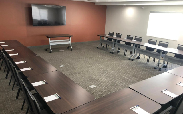 Candlewood Suites Fort Wayne by IHG
