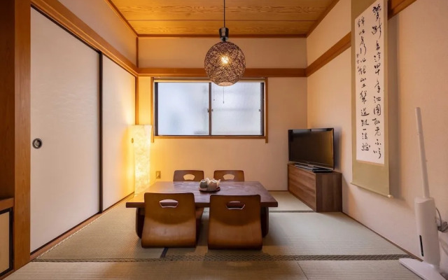 Higashi Komagata Bldg. 2F3F