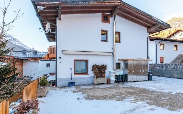 Cozy Apartment in Pettneu am Arlberg With Balcony