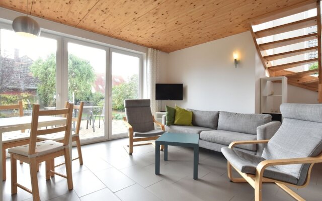 Spacious Holiday Home in Borgerende-Rethwisch with Terrace