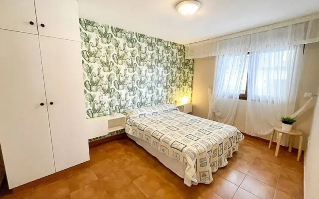 Apartamentos Portonovo Playa 3000