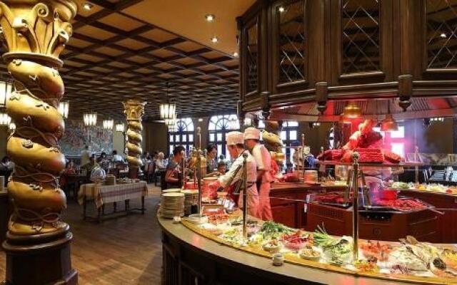 PUY DU FOU - Le Camp du Drap d’Or + Tickets