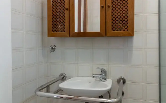 Comfort and Tranquillity in Humait M404