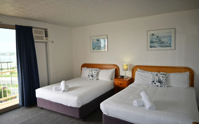 Hamilton Motor Inn