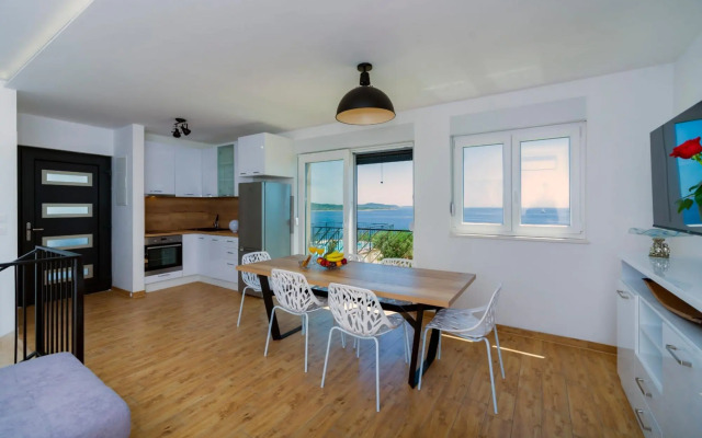 House Adio Mare in Razanj