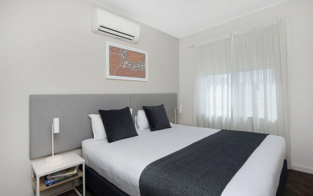 Quest Mawson Lakes