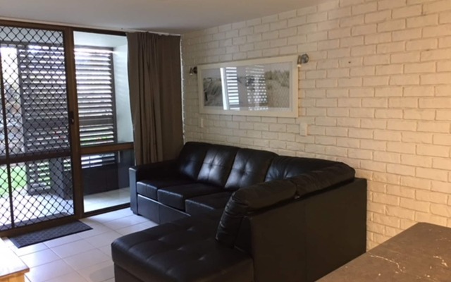 Merrima Court Holidays