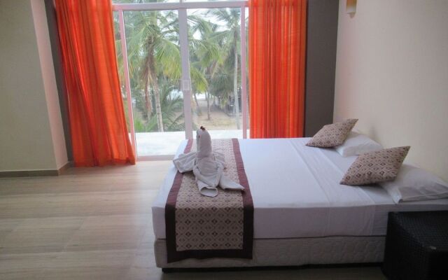 Sand Bank Hotel & Restaurant