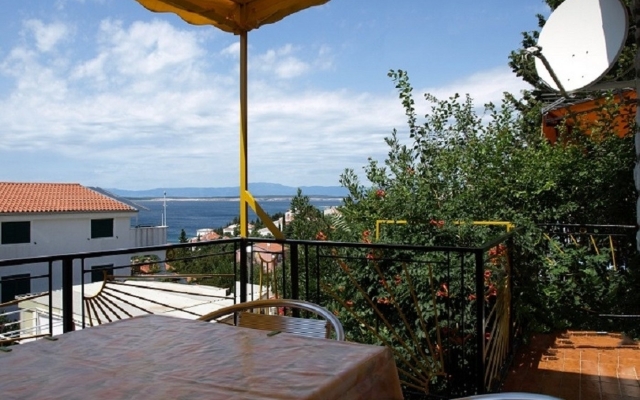 Apartment Ivy - 300 m from beach: A1 Selce, Riviera Crikvenica