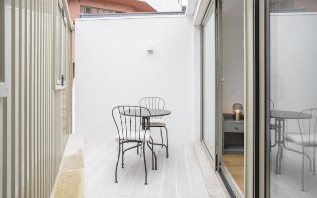 NAX Apartment G by Liiiving