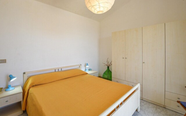 Beautiful Apartment in Donnalucata With 2 Bedrooms and Wifi