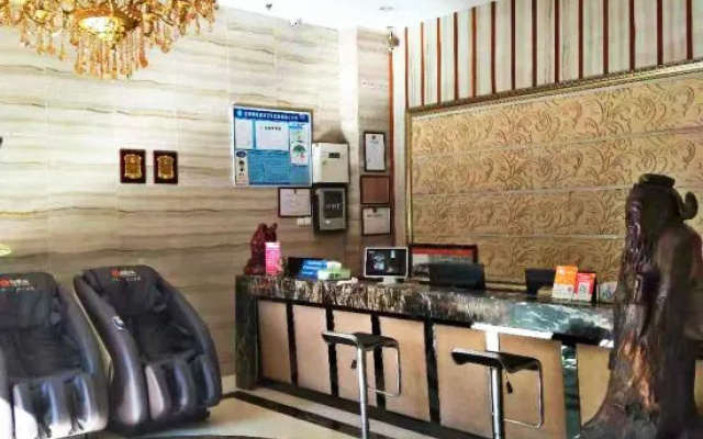 Xidi Island Hotel (Kunming Xinluoziwan International Trade City Tami Road Subway Station) – Lobby – Kunming