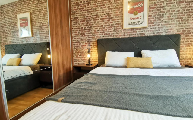 Apartments at Ljubovic Hill Park