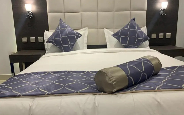 Holiday Plus Al Marwa