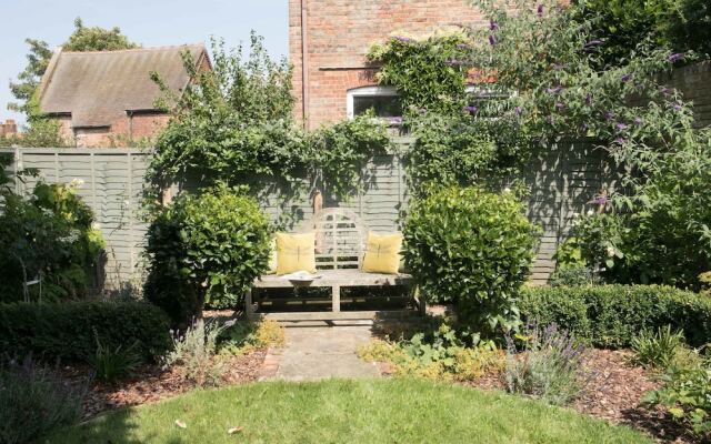 Town House with Garden