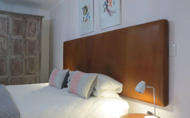 Ballinderry - The Robertson Guest House