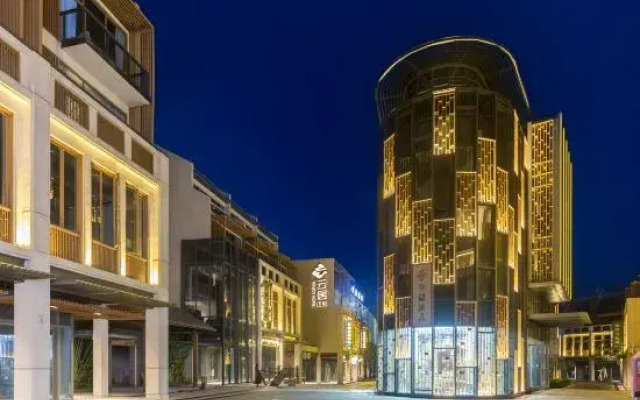 Wenchang Luneng Yunju Hotel