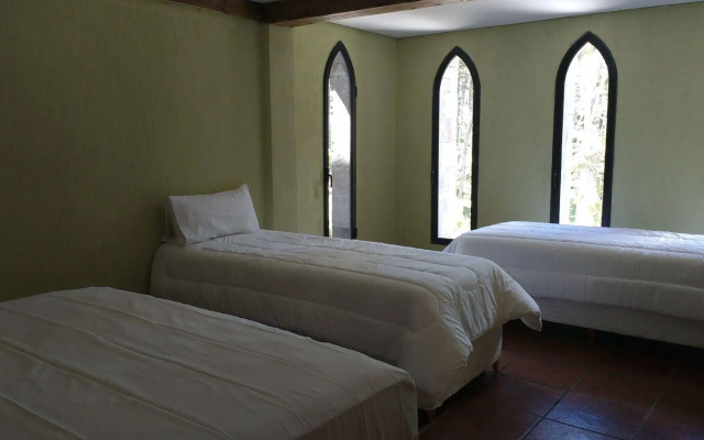Del Caballero Castillo Hotel
