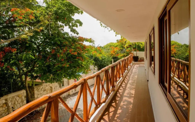 Casa Azul Maya