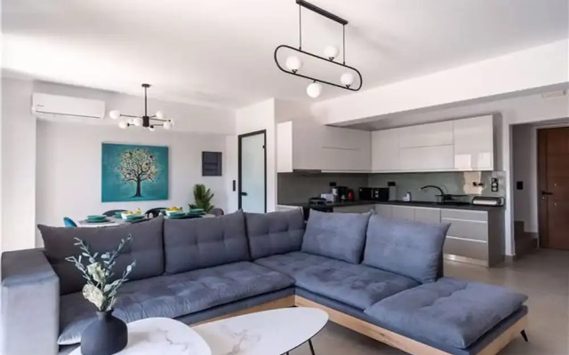 Cretan Residence With Pool