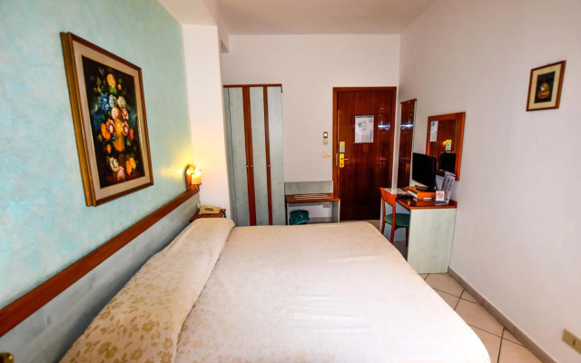 Hotel Condor