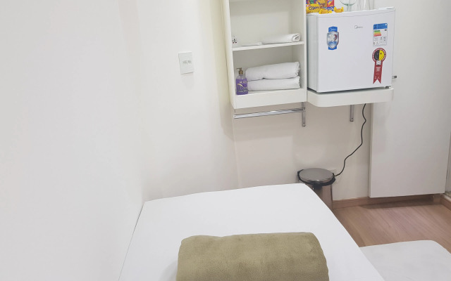 Quarto privativo em condomínio