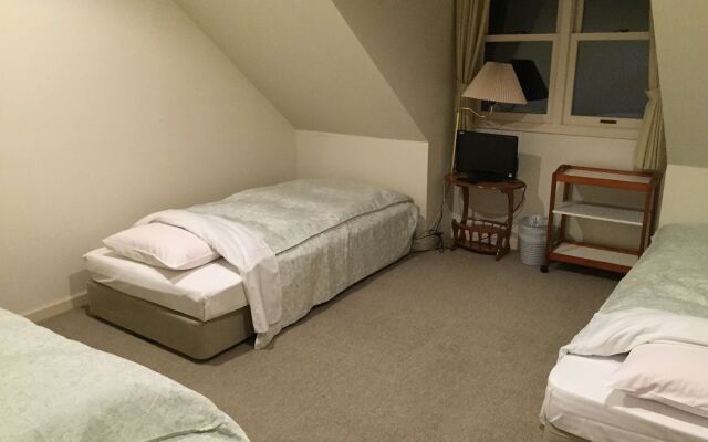 Guest House Bunk