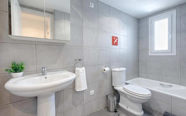 Front Sea View Apartment Estepona