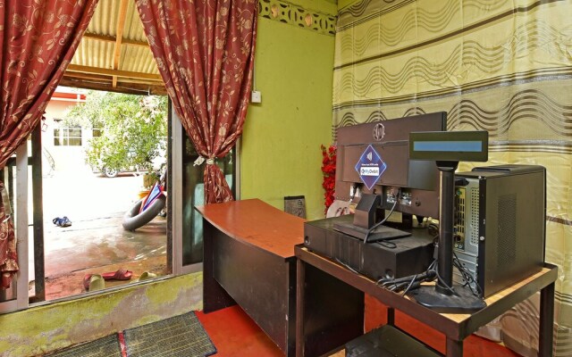 OYO 90664 Rabi Hotel