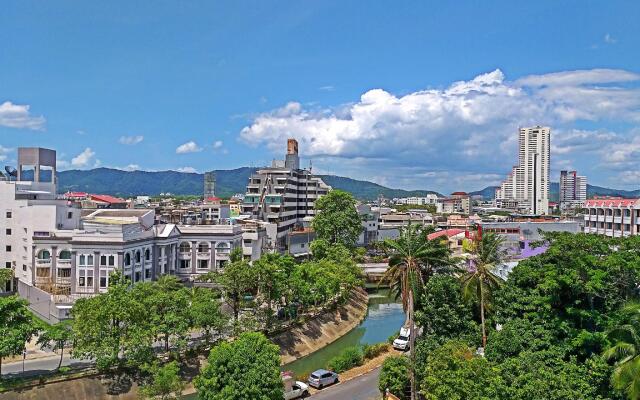 Sing Golden Place Hotel