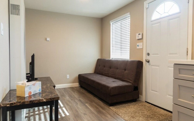 Cozy 1-bedroom in Richmond