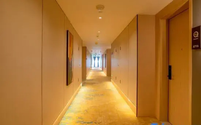 Yimi Hotel (Wenzhou Ouhua Metro Station Branch)