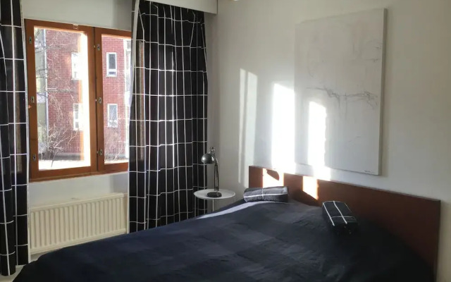 Large artsy apartment in Pasila