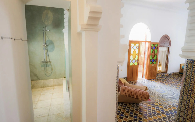Hotel Blanco Riad