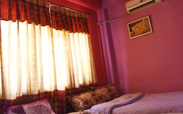 Anmol Guest House