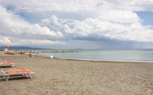 Beautiful Apartment in Cecina LI With 2 Bedrooms