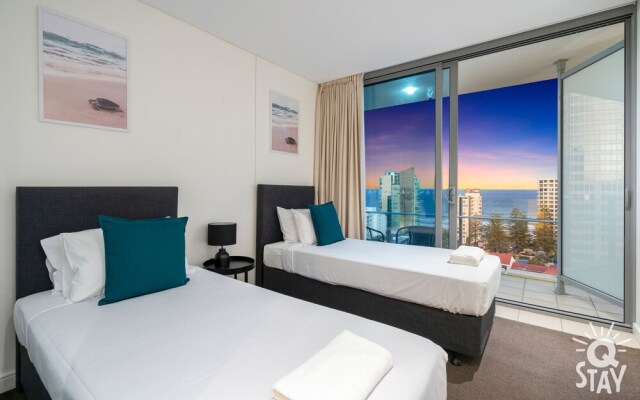 Elston Apartments - Q Stay