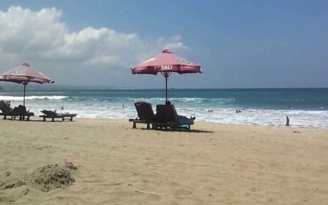 Oyo Life 2586 Pleasant Bali