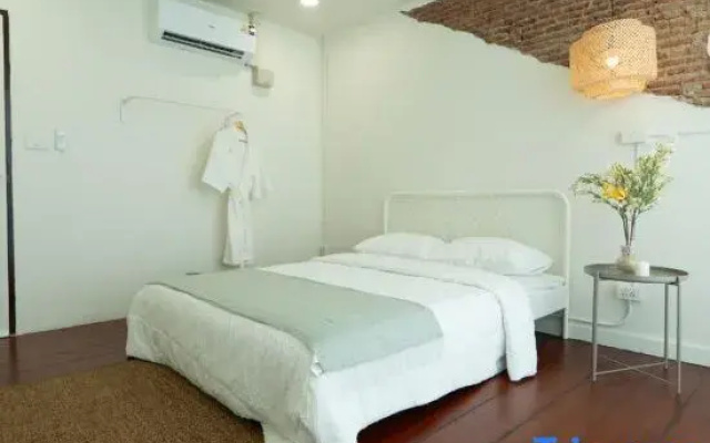 House of Patcha Hostel and Salon