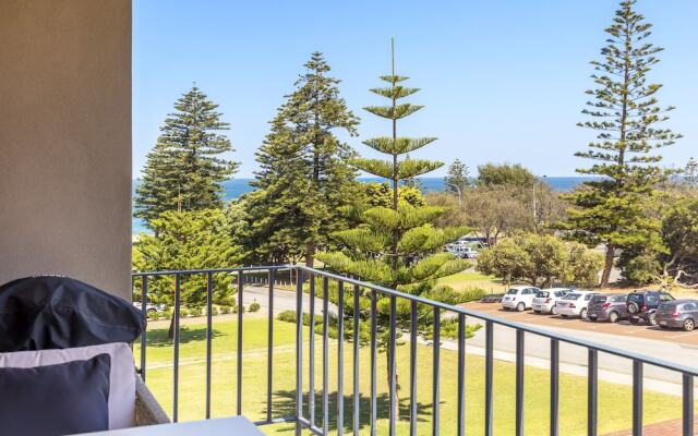 Cottesloe Marine Apartment